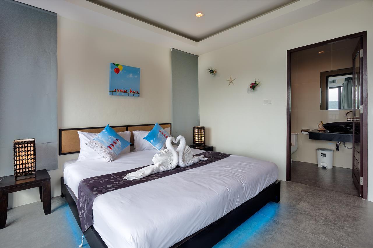 Sunset Bay View Phuket Hotel Patong Exterior photo